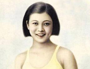 19岁美女成军阀18房姨太