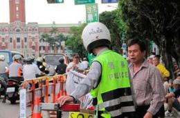 绿议员呛马“总统府”前静坐 扬言延到520