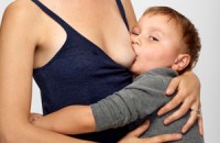 封面摄影：母乳喂子照