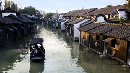 美媒评世界十大美丽小镇 江苏周庄上榜被称“中国威尼斯”