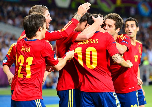 西班牙欧洲杯征途：点亮伊比利亚，谱写足球传奇