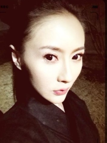 李羲儿图片