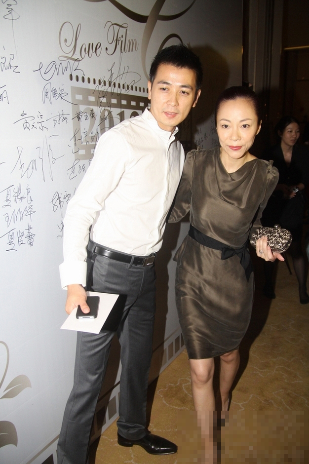 何珈好 ent.huanqiu.com