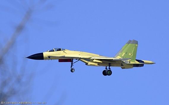 ��ý���й����м�20 ���չ�ҵˮƽԶԶ����