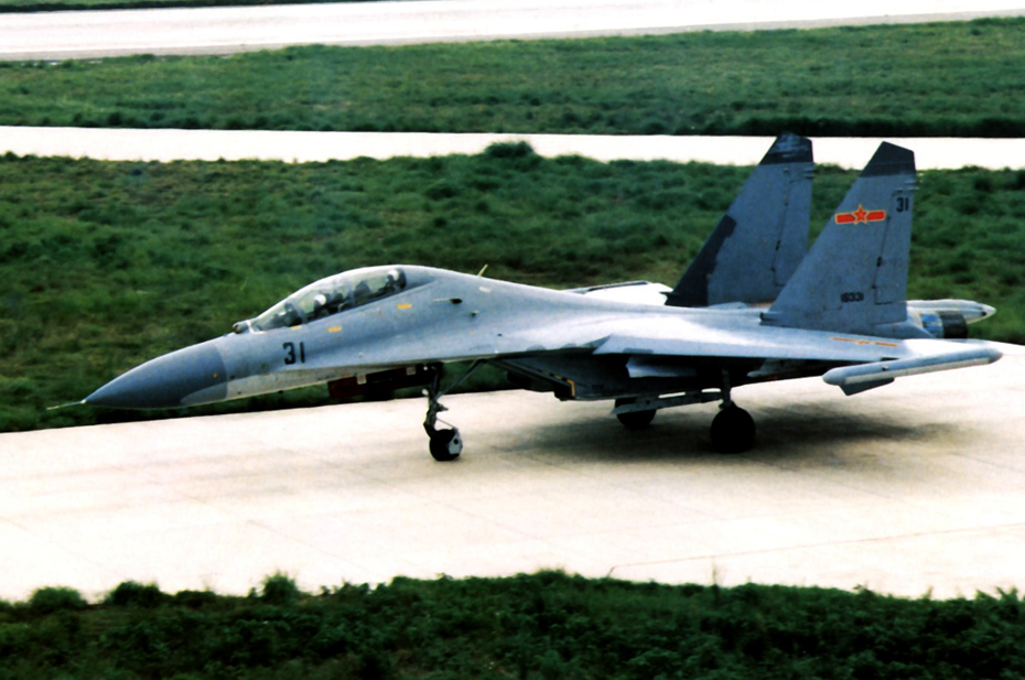 龙之翼!苏27战斗机在中国20年历程揭秘