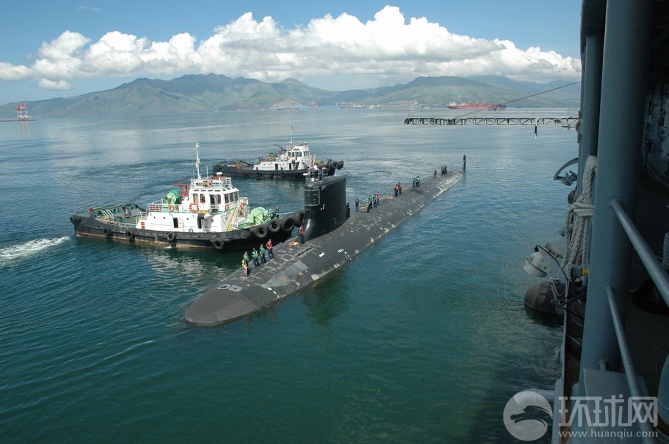 美核潜艇停靠菲律宾恐吓中国