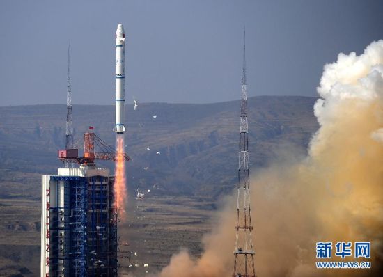 实践九号卫星发射图片