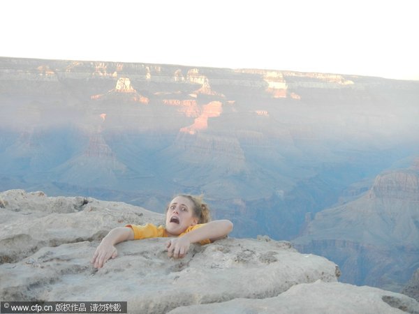 美国女孩<em>恶作剧照片</em>宛如跌落悬崖 妈妈担忧差