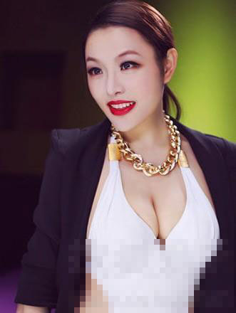 霍启刚被曝与嫩模吴婷 海战图片