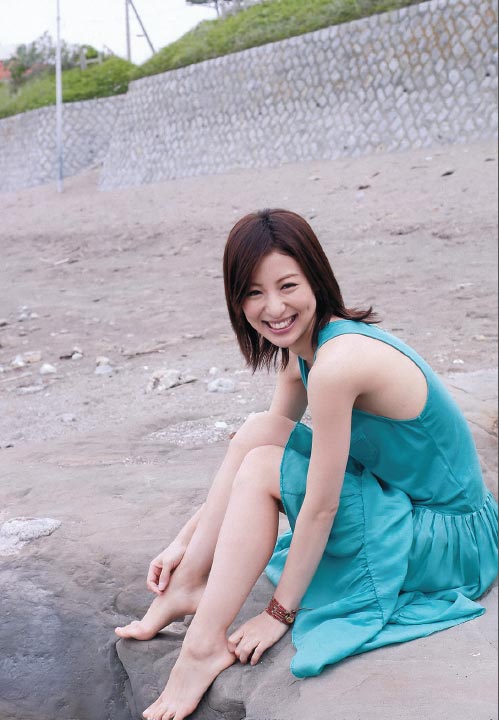 大久保<em>麻梨子</em>清新写真_娱乐_环球网