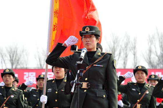 龙女集结!外媒称中国组建第1支女子特种部队