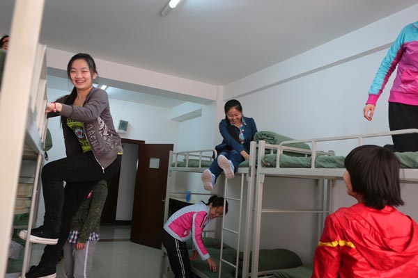 【转载】中国空军<em>如何</em>选拔<em>女飞行员</em>? - 秦时明