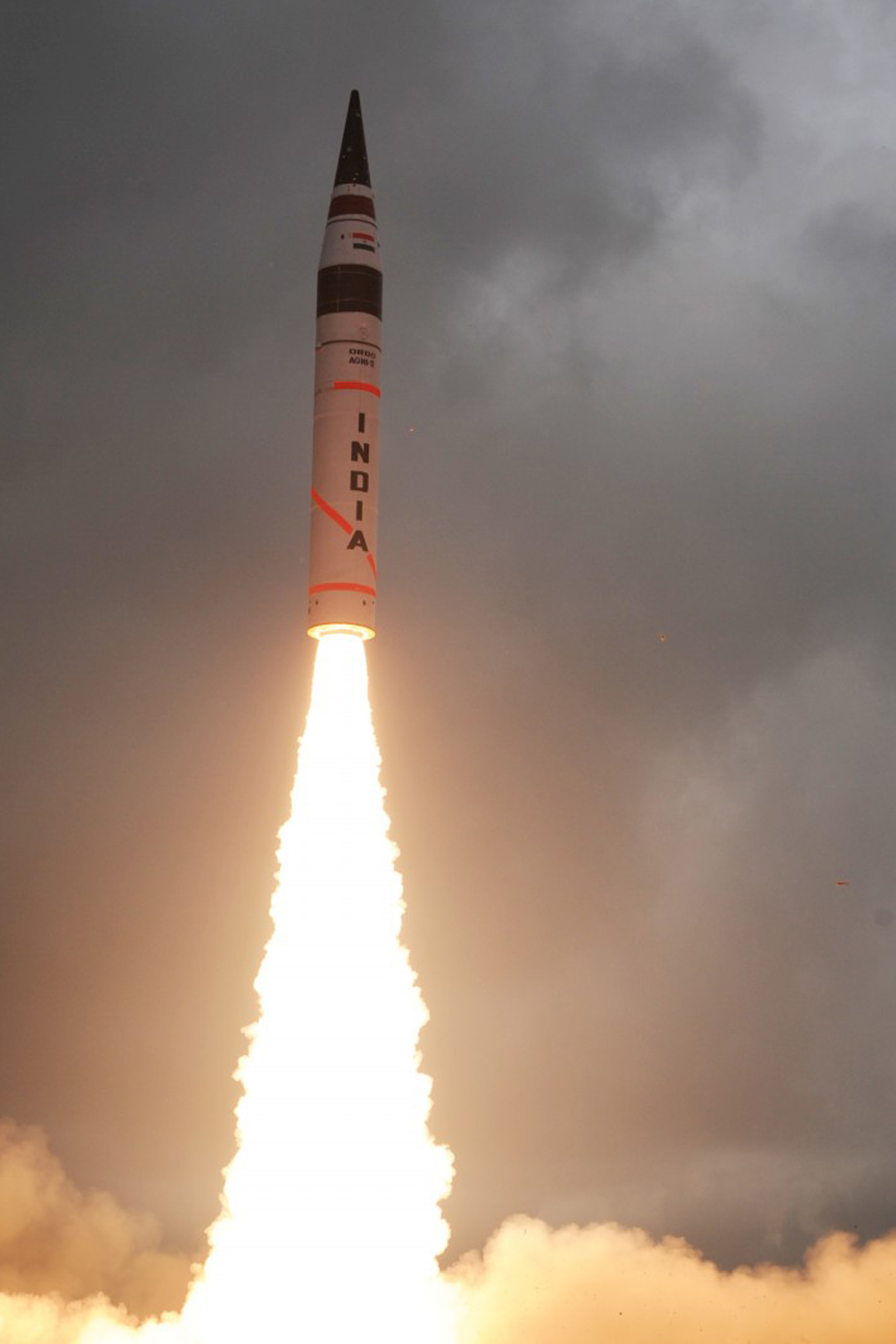 印度欢呼烈火-5成功 宣称可打到中国任何地方