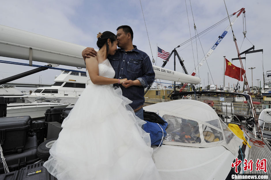 北京青年驾着帆船去南极结婚