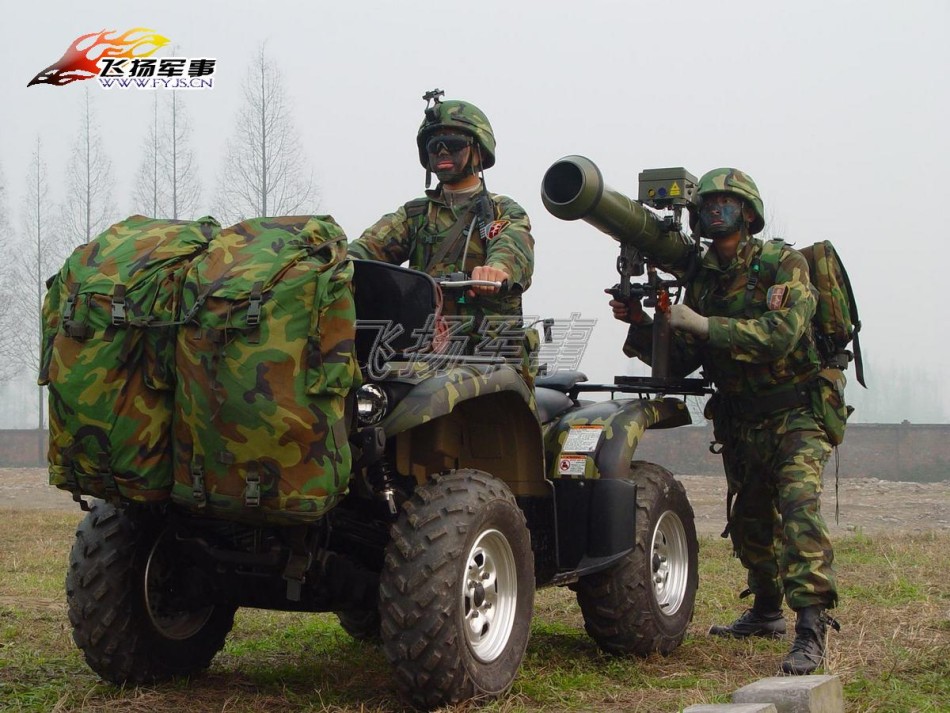 我国新型全地形车“车小火大”