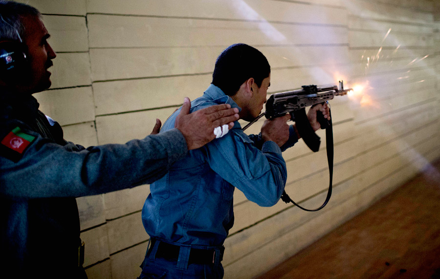 纪实摄影:阿富汗国家警校_摄影_环球网