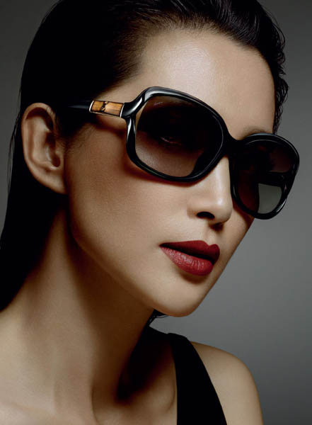 李冰冰代言奢侈品牌古驰Gucci新款竹节眼镜