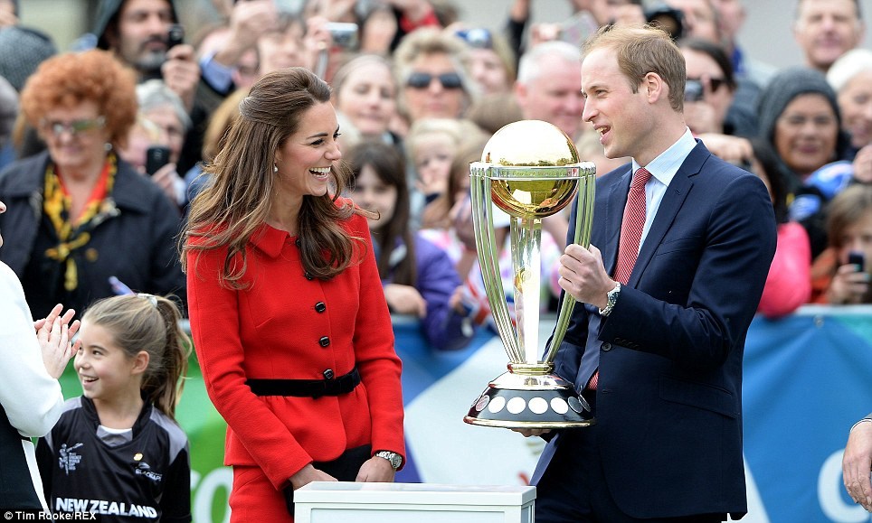 凯特王妃和威廉王子在新西兰参加板球世界杯预