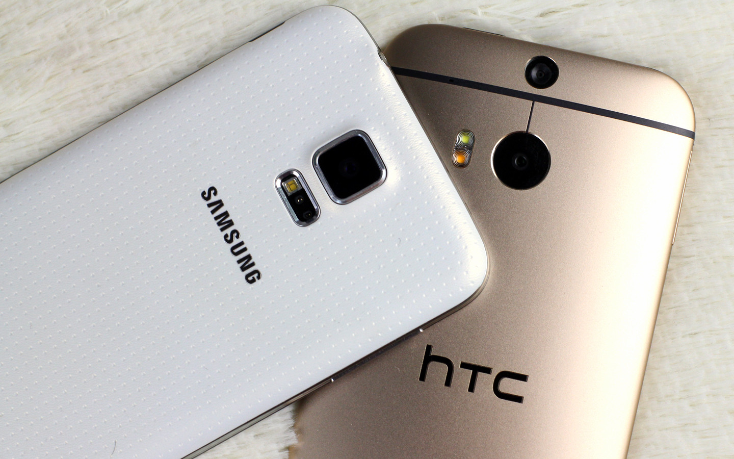 三星one56是双卡吗_雷蛇布兰达是正品吗_孝行华夏是双休么