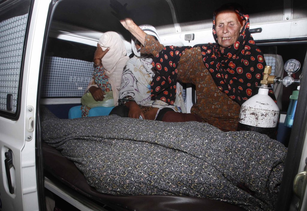 巴基斯坦女性自由恋爱结婚遭家人乱石砸死