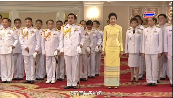 巴育出任泰国总理其夫人受关注 曾是大学副教授