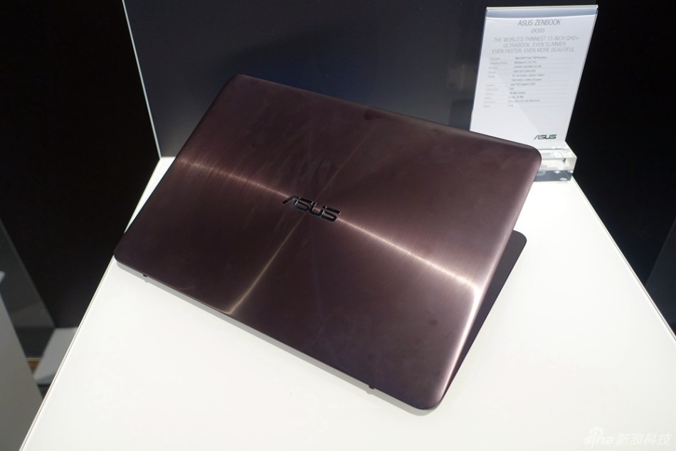 华硕发布13.3英寸QHD笔记本UX305