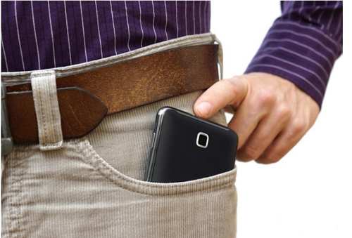 iPhone6引领大屏风潮 或将改变男装口袋尺寸