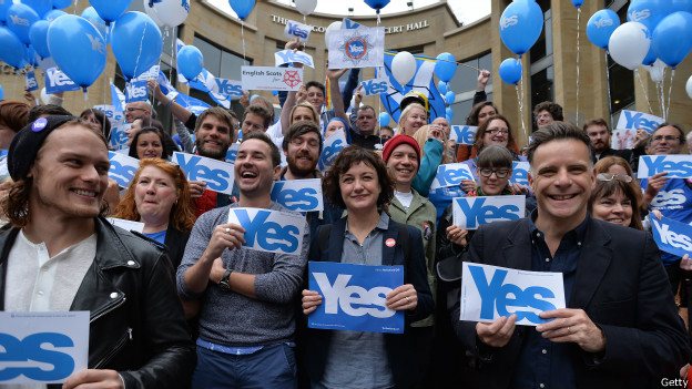 苏格兰独立公投即将揭晓结果 统独两派大规模集会