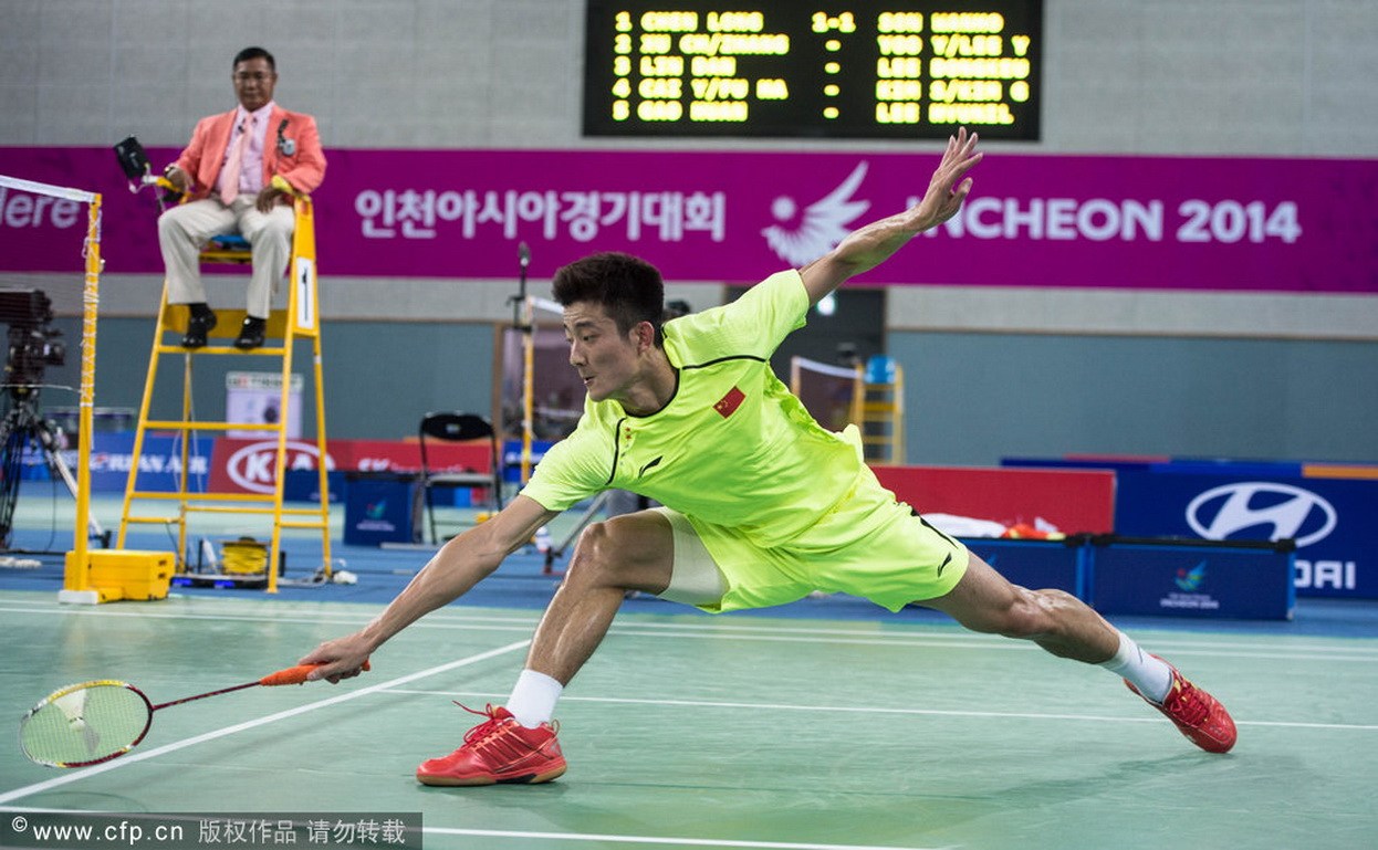 羽毛球男团决赛:中国2-3韩国丢金