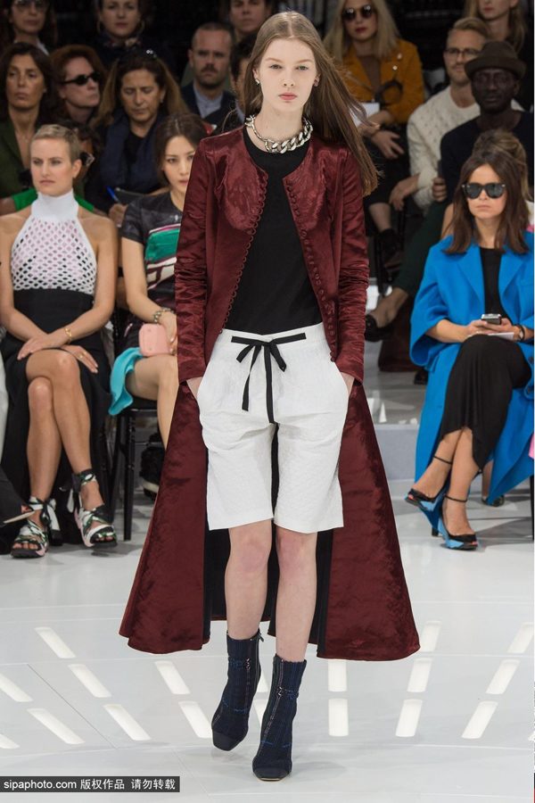 2015春夏巴黎时装周:Christian Dior品牌秀场