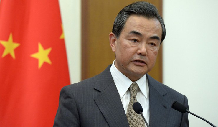 王毅会晤克里:香港事务是中国内政 各国应