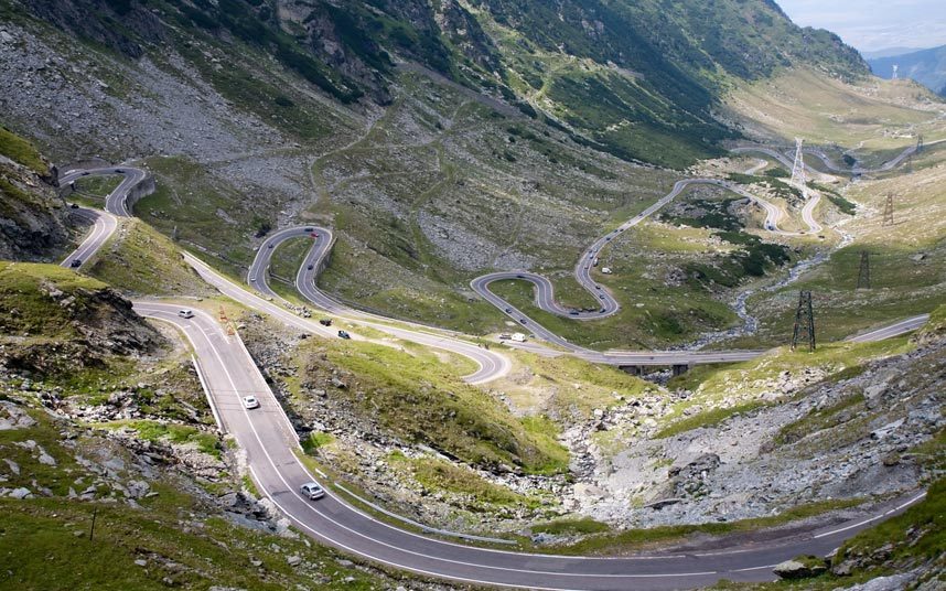 英媒：盘点世界上最危险的十大公路