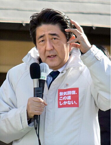 安倍京都举行街头演讲 称日本经济正持续好转(图）