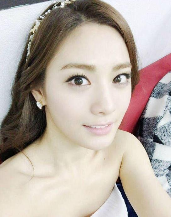 <em>全球最美女星</em>NANA 曝整容前后对比照_娱乐_