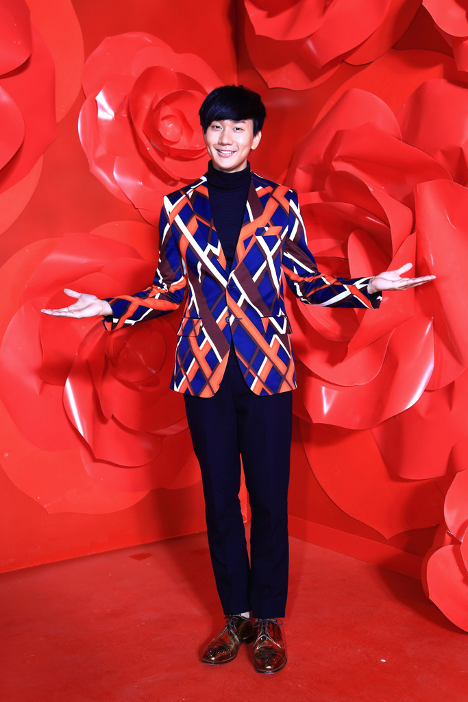  林俊杰新专辑 《新地球》 推主打《手心的蔷薇