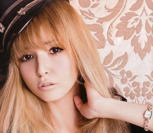 南京47岁美女外婆图片