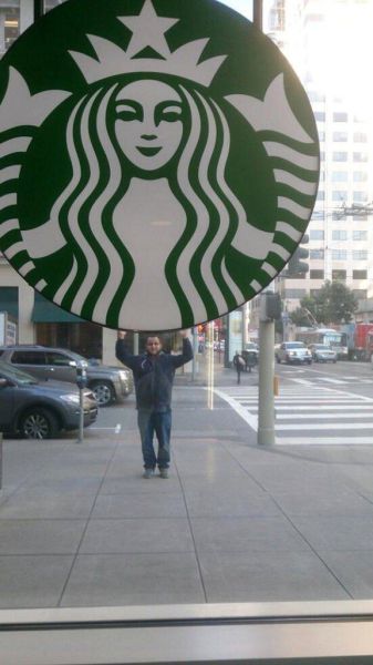 搞怪图片:超搞笑借位摄影让你笑趴