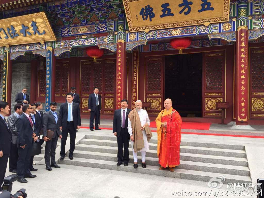 印度总理莫迪14日上午参观大兴善寺