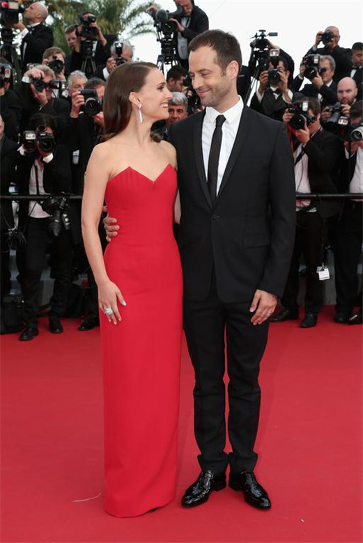 2015年戛纳电影节开幕次日 群星红毯大亮相