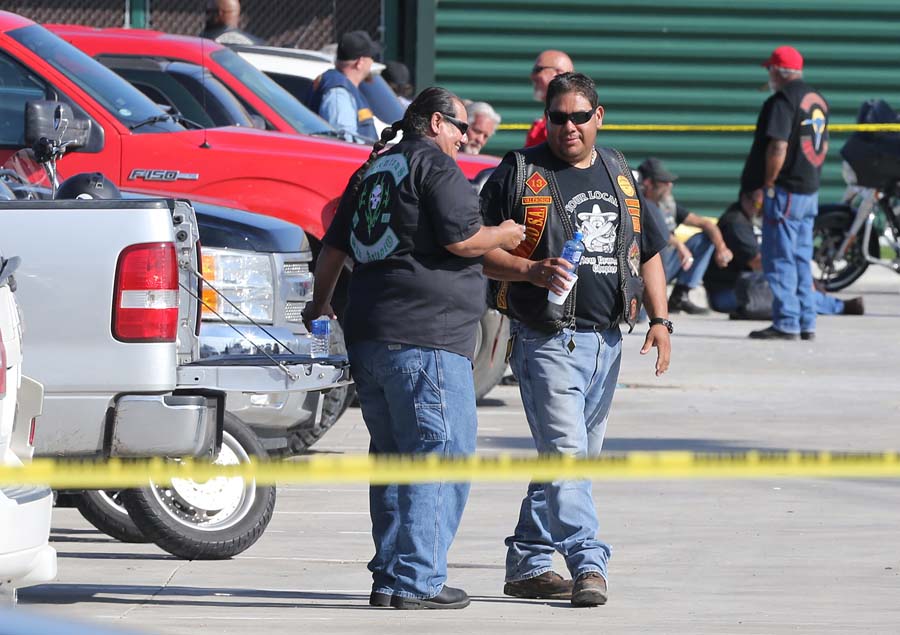 美国德州摩托车帮派发生枪战 9人死亡