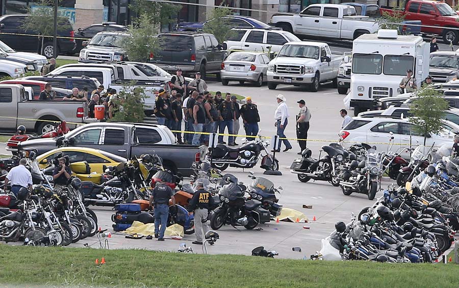 美国德州摩托车帮派发生枪战 9人死亡
