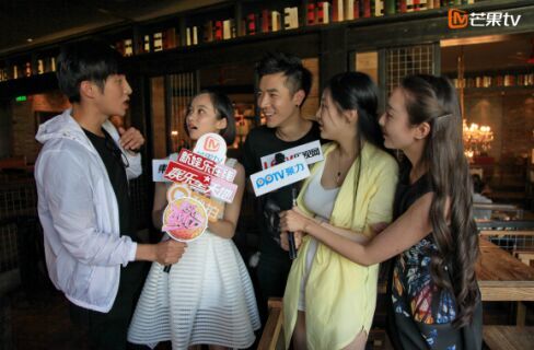 《<em>女生日记</em>》北大杀青 <em>主演</em>期待加入何炅新片