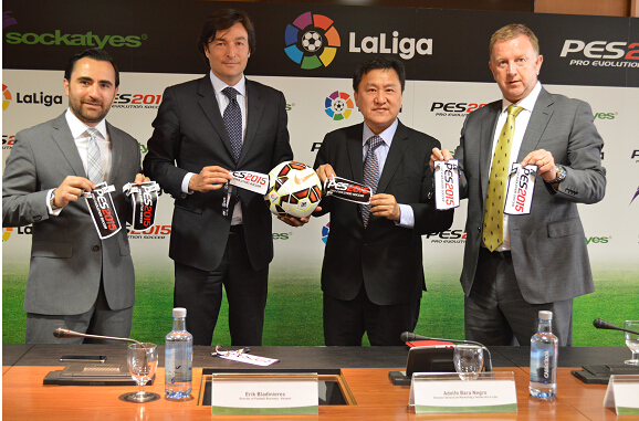 西班牙职业足球联赛和索加戴签署合作协议共同