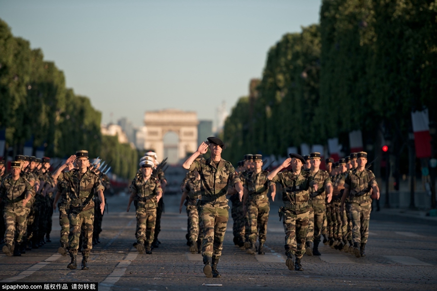 法国外籍军团_法国外籍军团 收入(3)