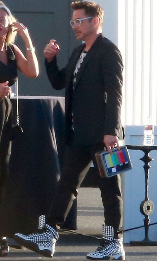 全球收入最高的男明星_韩国男明星收入(3)