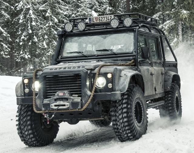 路虎卫士110皮卡电影道具车