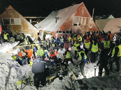 挪威北部雪崩致1死9伤 当地居民已全部撤离