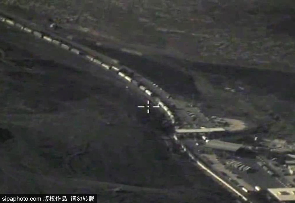 俄罗斯国防部公布土耳其叙利亚边境运输石油证据