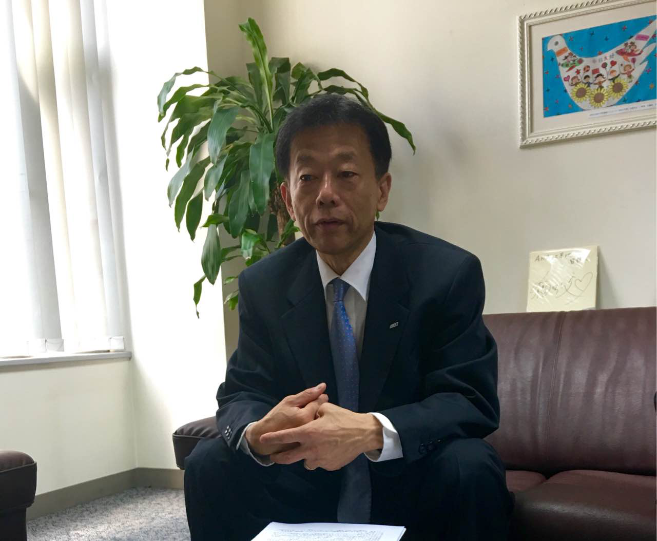 阿部信一：大地震都没影响中日航线 政治不会间断两国交流