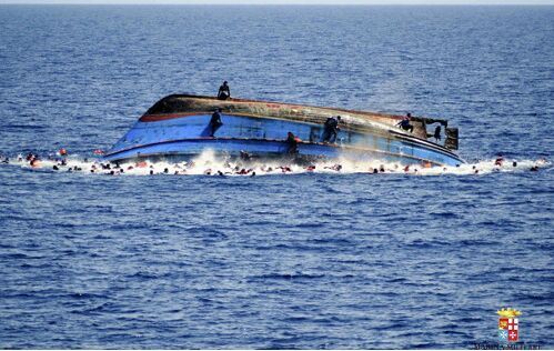 地中海难民翻船事故频发 欧盟大为苦恼
